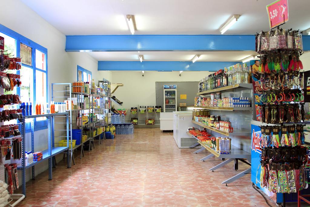 Camping La Rueda Cubelles Exterior photo